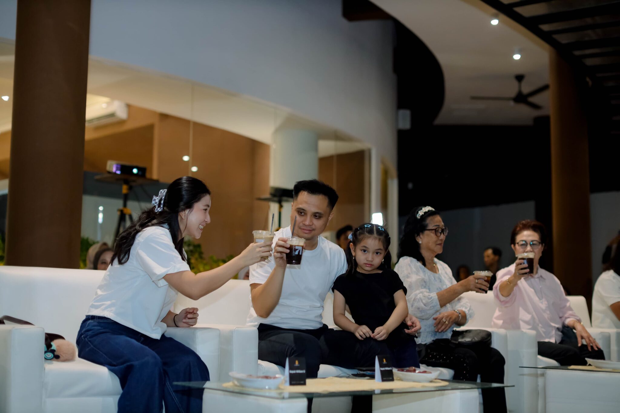 8 Tahun Menemani Berbagai Cerita, ARAH Coffee Rayakan ARAHversary 2026 Bertema All Hours All Homes